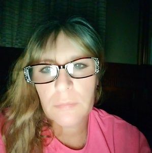 Meet your Posher, Teri